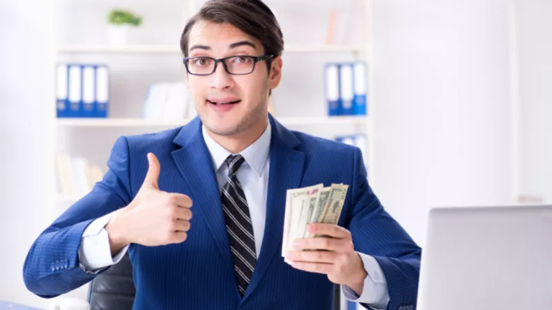 Do You Get Paid Extra for Delivering on Holidays_