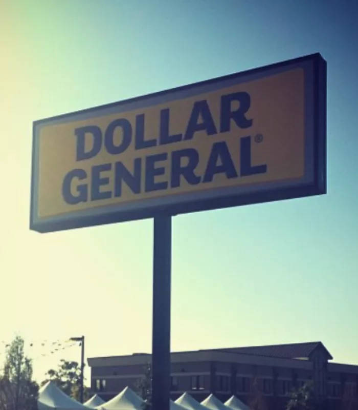 Dollar Tree 2177 Lincoln Street 1