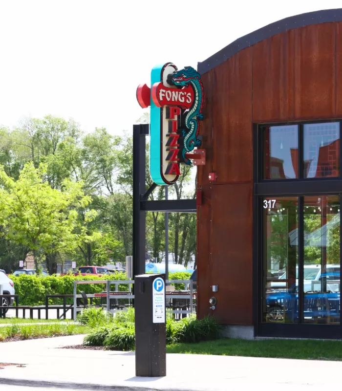 Fongs Pizza Des Moines Iowa