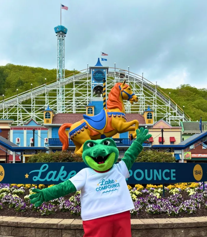 Lake Compounce Bristol