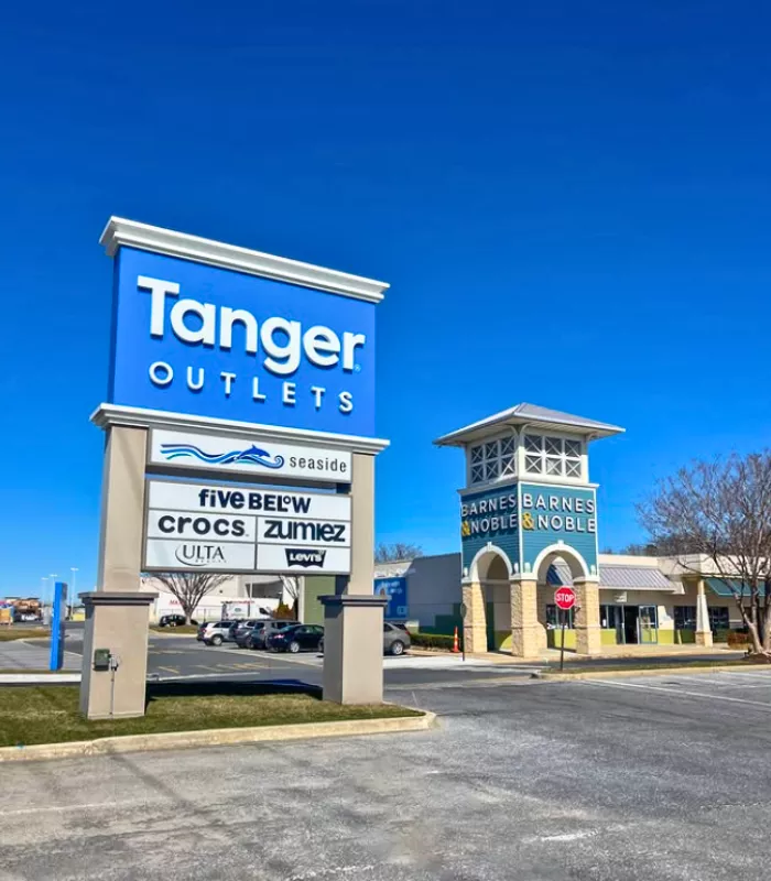 Outlet Shopping Centers in Rehoboth
