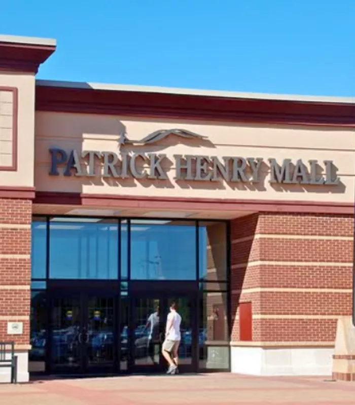 Patrick Henry Mall