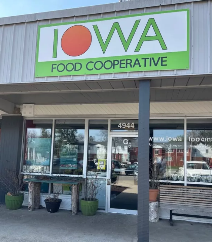 Small Town Independent Grocers