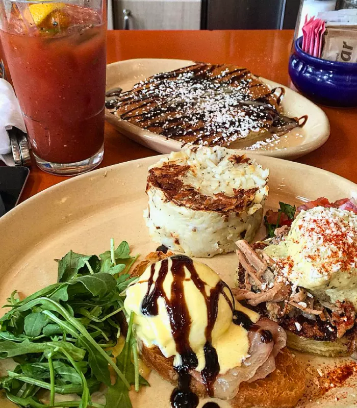Snooze Eatery