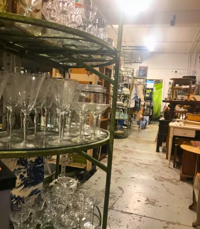 Thrift Stores With Broken or Dirty Facilities
