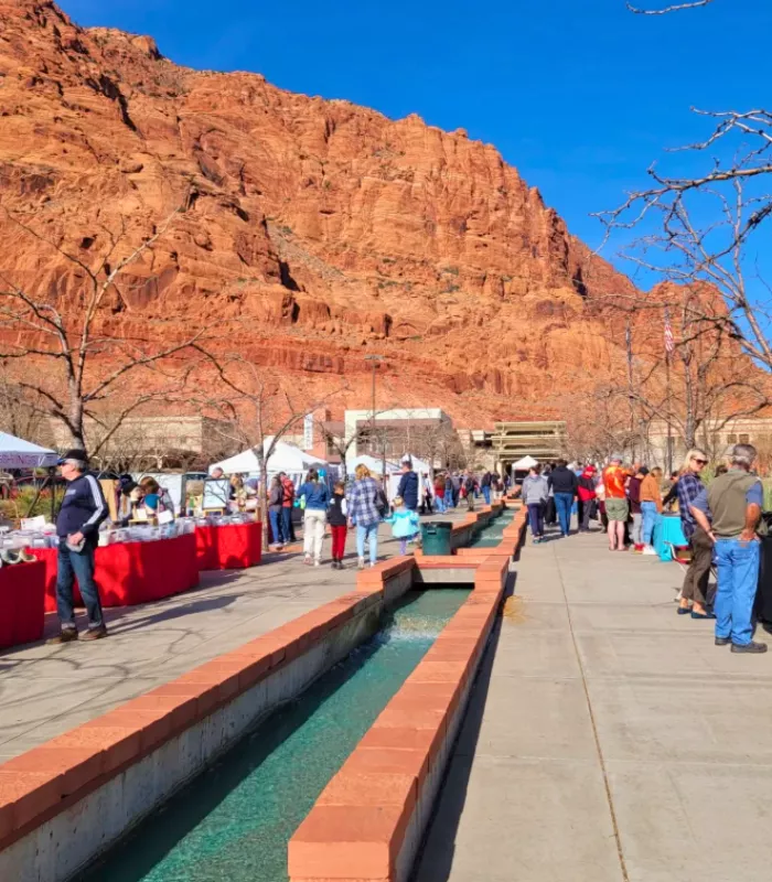 Tuacahn Saturday Market Ivins