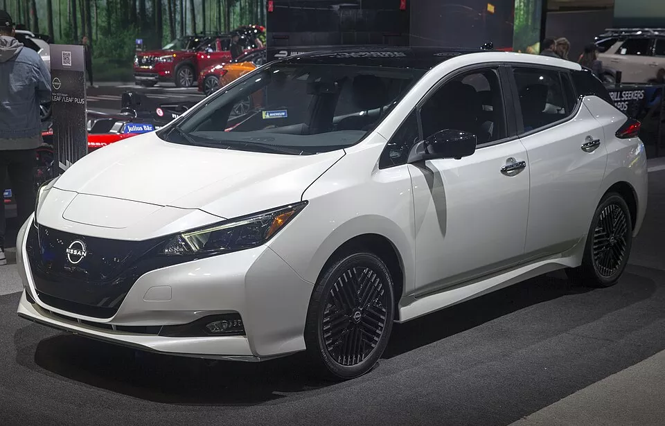 nissan leaf 2023